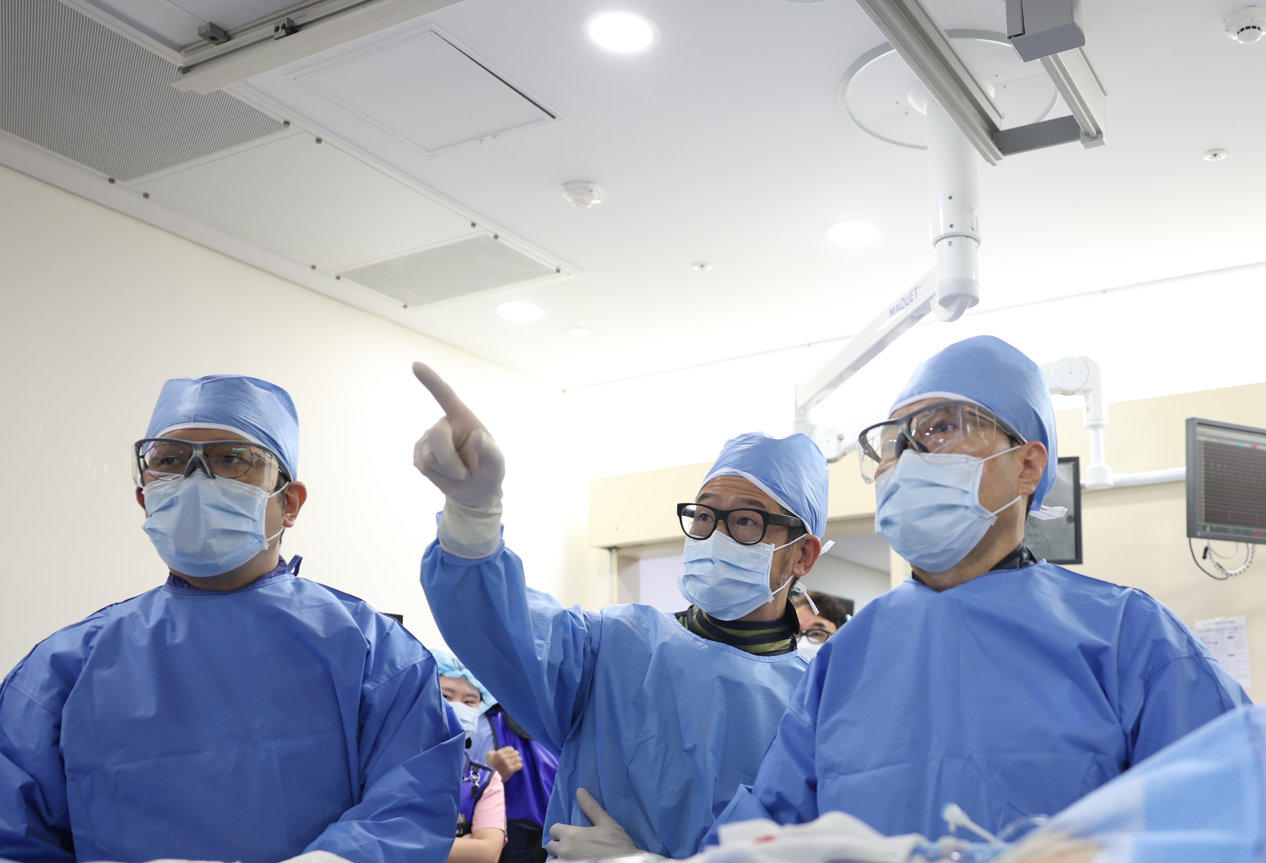 PFA 시술 장면 - 온영근 교수.JPG