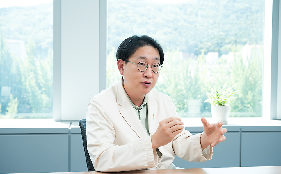 유종한교수님_워터마크_03.png 유종한교수님_워터마크_03.png